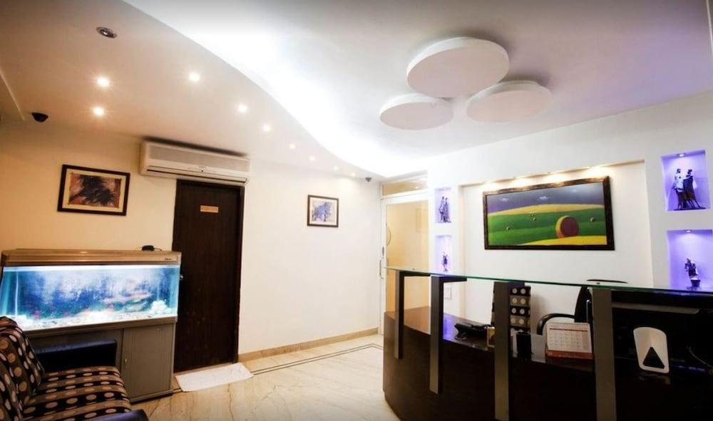 Capital O 16324 Niche Suites Bangalore Extérieur photo