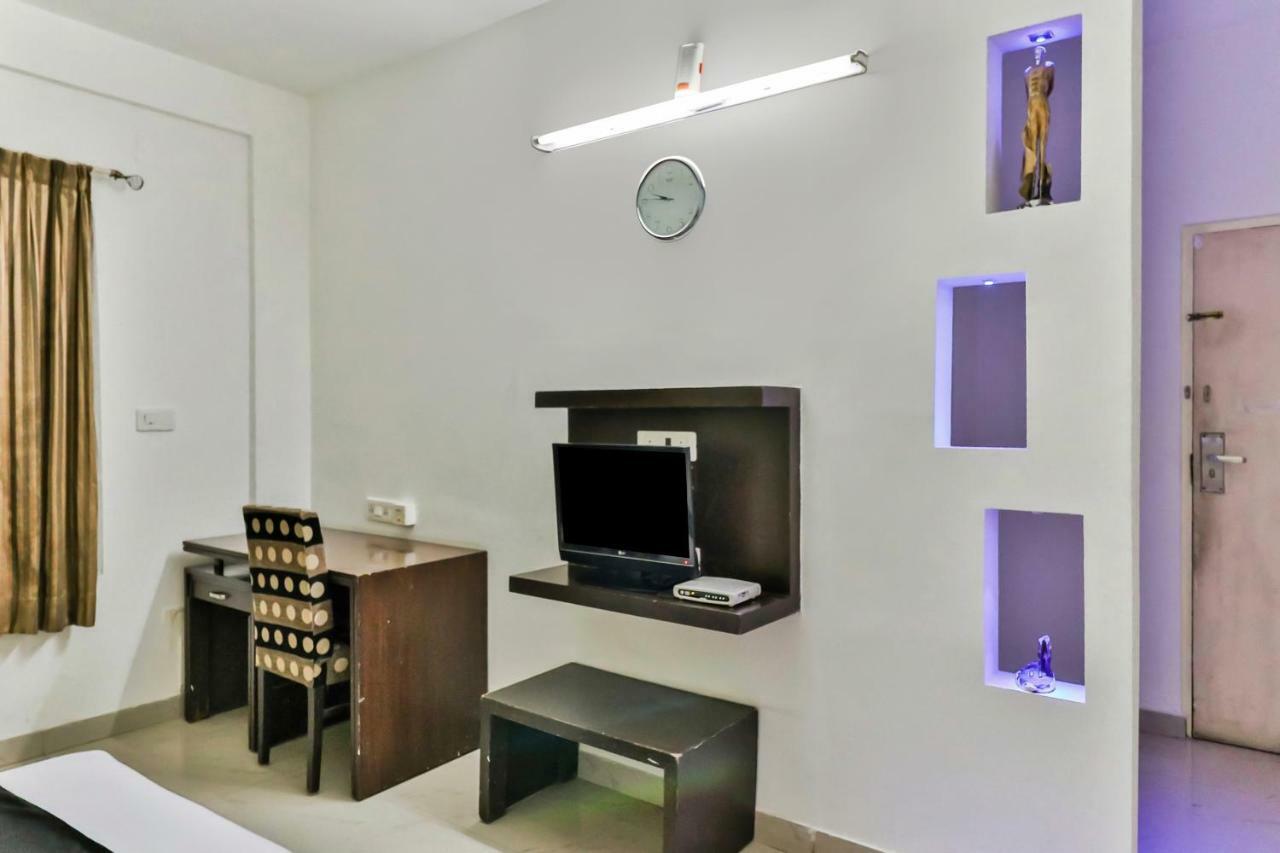 Capital O 16324 Niche Suites Bangalore Extérieur photo