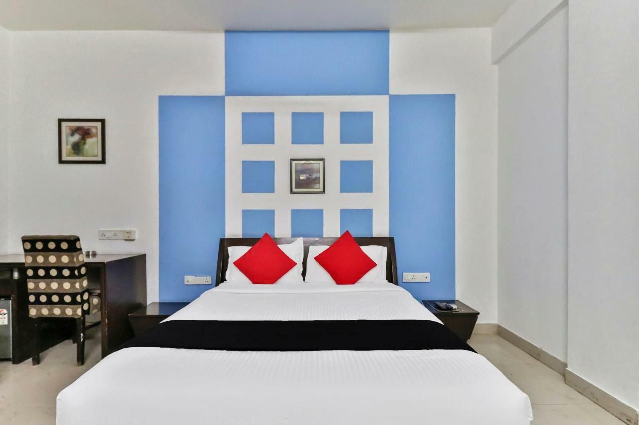 Capital O 16324 Niche Suites Bangalore Extérieur photo