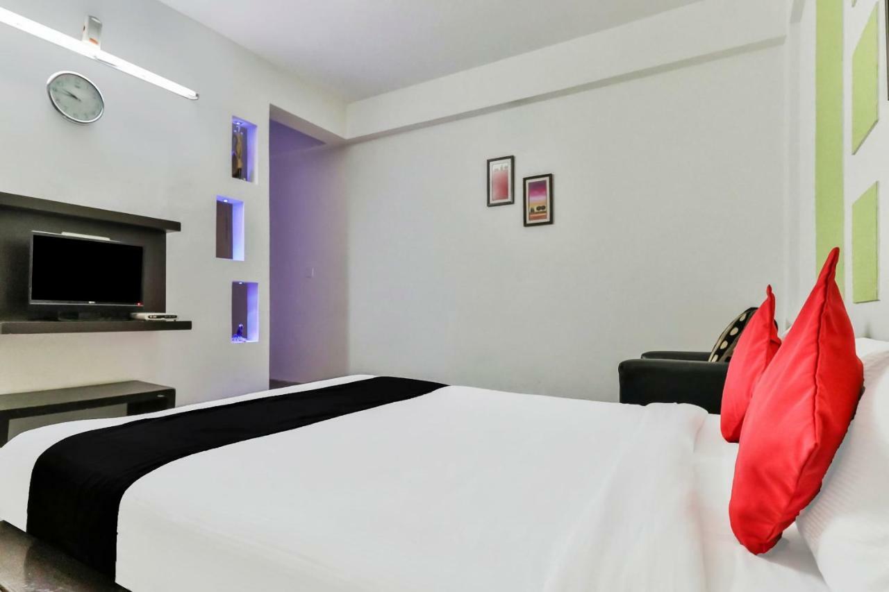 Capital O 16324 Niche Suites Bangalore Extérieur photo