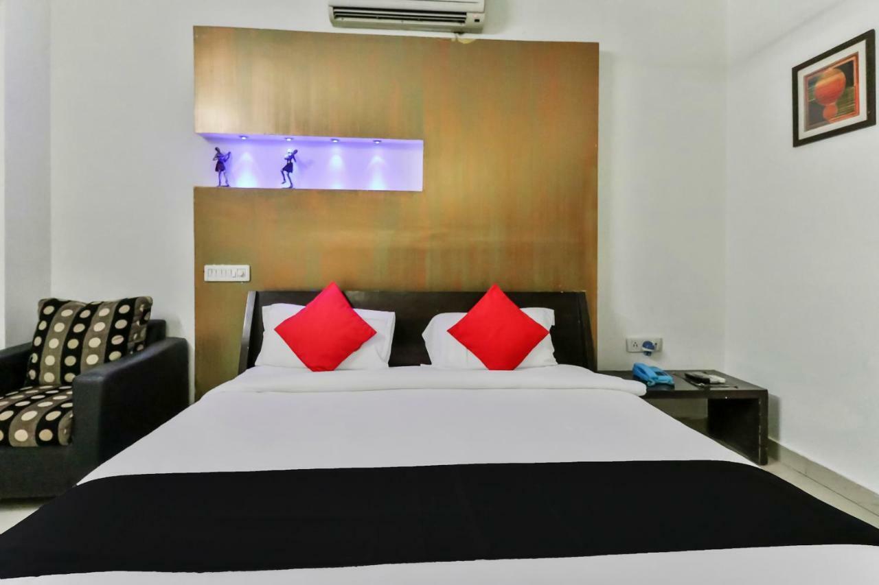 Capital O 16324 Niche Suites Bangalore Extérieur photo