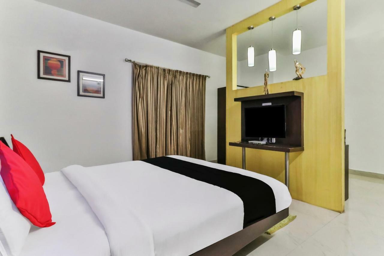 Capital O 16324 Niche Suites Bangalore Extérieur photo